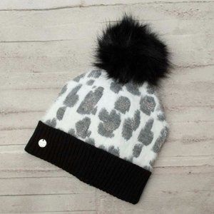 NWT Express Faux Fur Pom Beanie - Snow Leopard